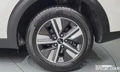 Kia Niro 2021 1.6 автомат (гидро), миниатюра 7