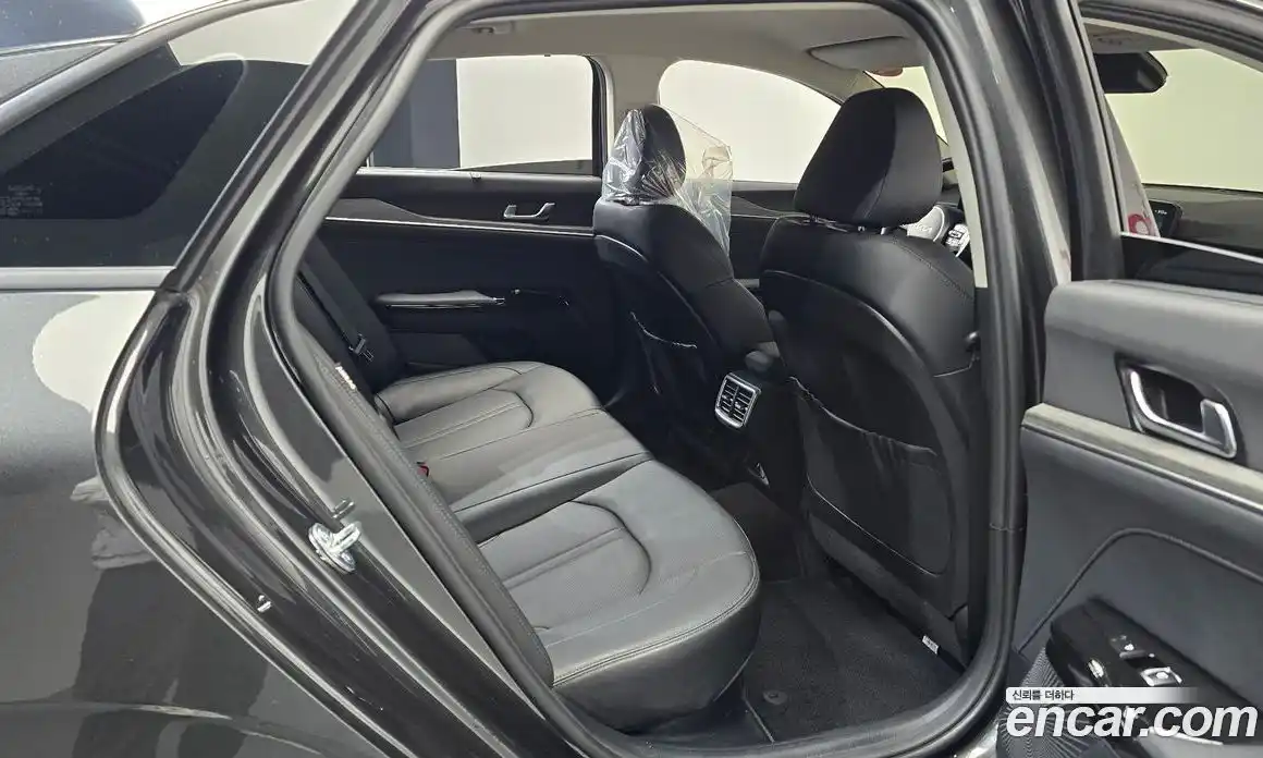 Kia K5 (Optima) 2025 2.0 автомат (гидро), фото 17