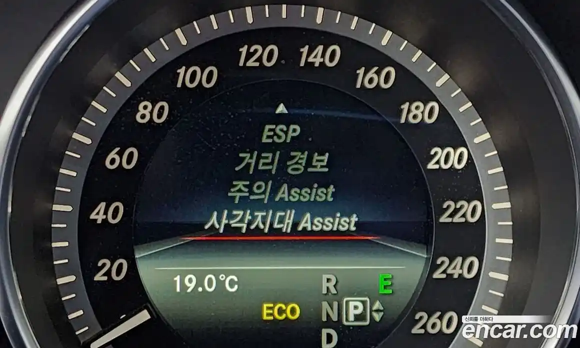 Mercedes-Benz E-Class 2014 3.5 автомат (гидро), фото 16