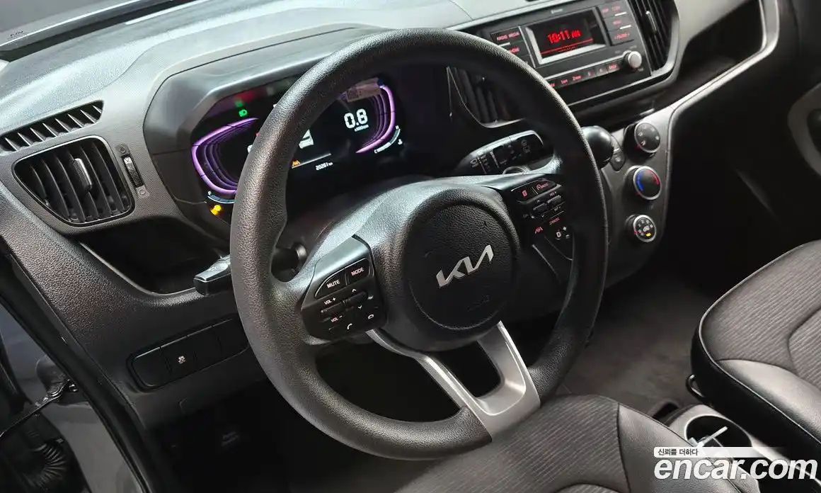 Kia Ray 2024 1.0 автомат (гидро), фото 13
