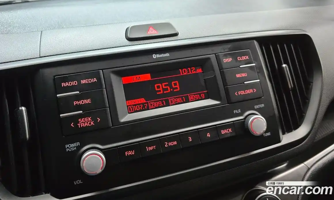 Kia Ray 2024 1.0 автомат (гидро), фото 17