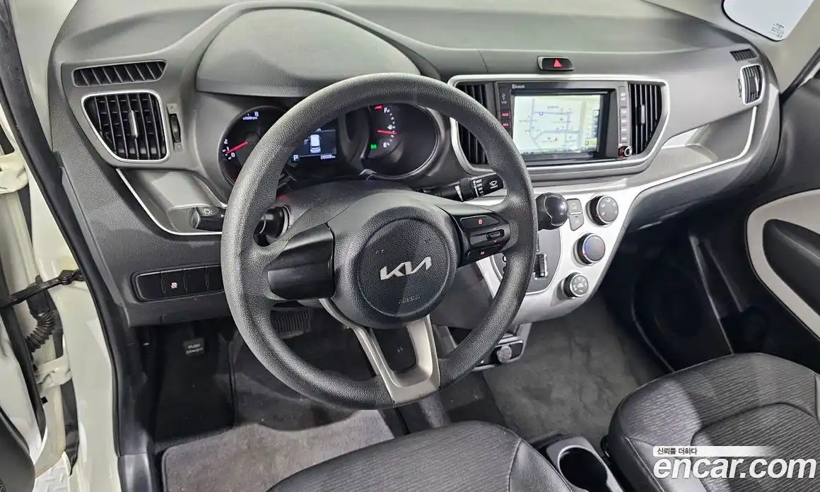 Kia Ray 2022 1.0 автомат (гидро), фото 20