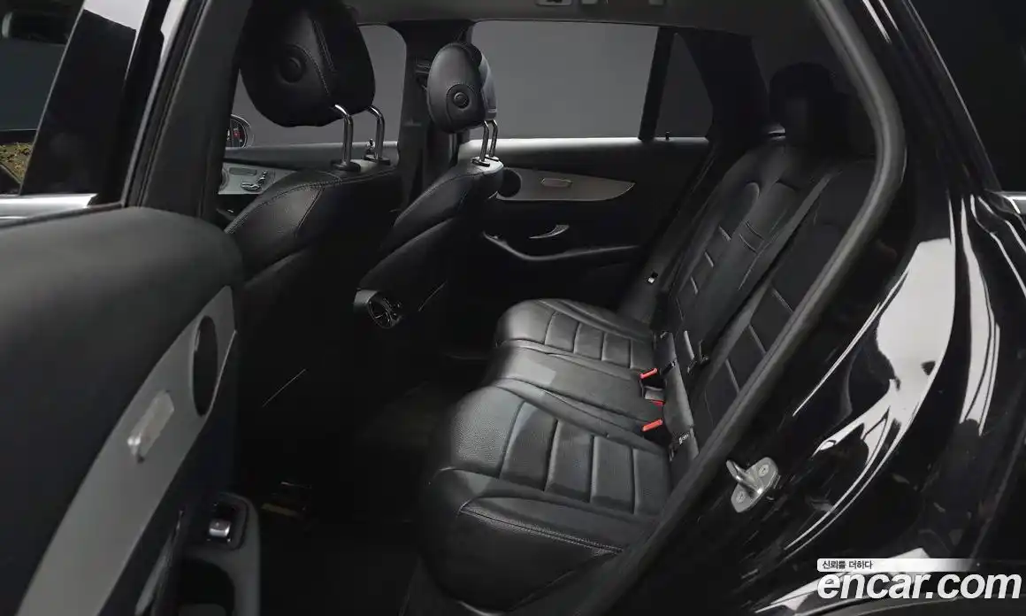 Mercedes-Benz GLC-Class 2017 2.1 гидро, фото 12 Mercedes-Benz GLC-Class 2017 2.1 гидро, фото 12