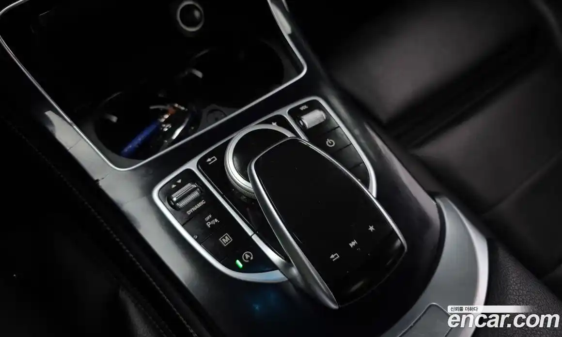 Mercedes-Benz GLC-Class 2017 2.1 гидро, фото 17 Mercedes-Benz GLC-Class 2017 2.1 гидро, фото 17