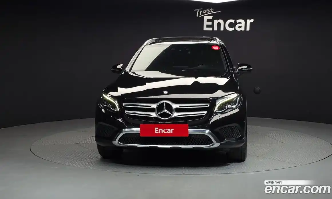 Mercedes-Benz GLC-Class 2017 2.1 гидро, фото 3 Mercedes-Benz GLC-Class 2017 2.1 гидро, фото 3