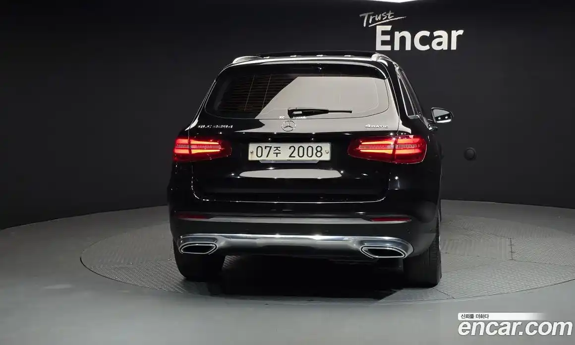 Mercedes-Benz GLC-Class 2017 2.1 гидро, фото 4 Mercedes-Benz GLC-Class 2017 2.1 гидро, фото 4