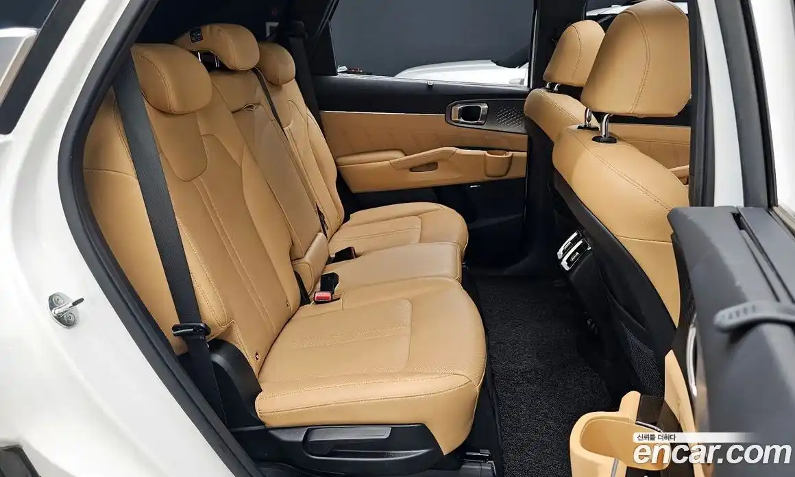 Kia Sorento 2022 1.6 автомат (гидро), фото 11