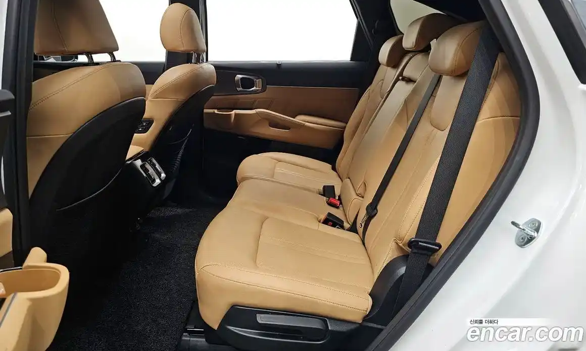 Kia Sorento 2022 1.6 автомат (гидро), фото 12