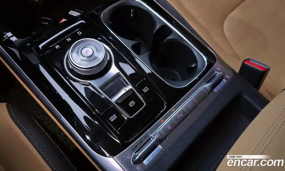 Kia Carnival 2023 3.5 автомат (гидро), фото 12