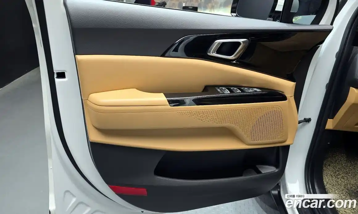 Kia Carnival 2023 3.5 автомат (гидро), фото 14