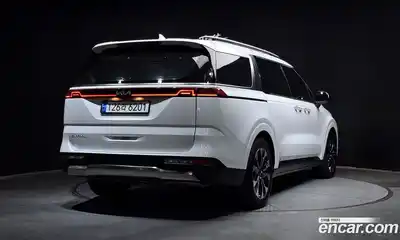 Kia Carnival 2023 3.5 автомат (гидро), миниатюра 2