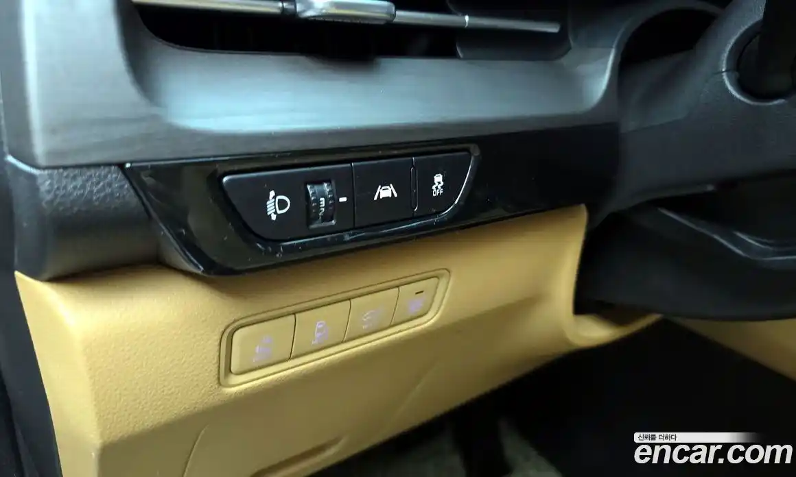 Kia Carnival 2023 3.5 автомат (гидро), фото 24