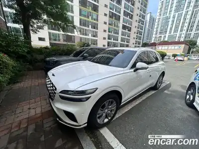 Genesis GV70, 2026, 2 374 км