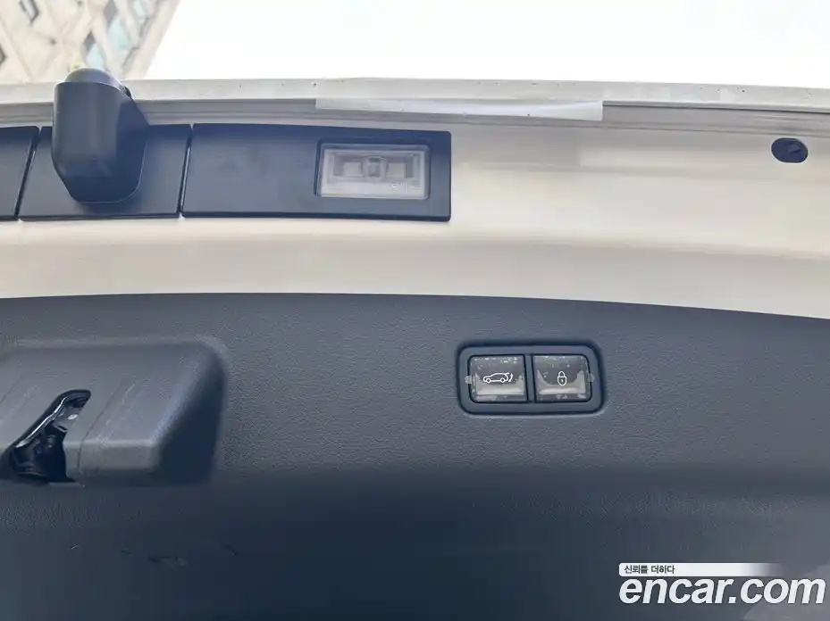 Genesis GV70 2026 2.5 автомат (гидро), фото 11