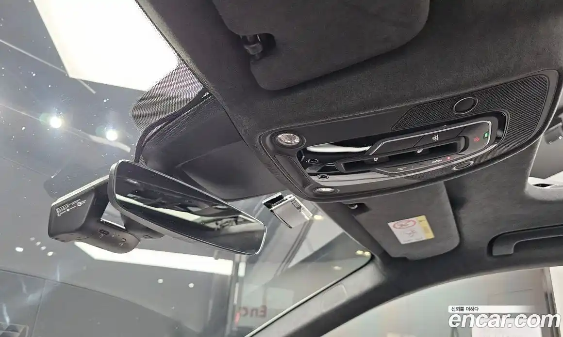 Audi RS6 2025 4.0 автомат (гидро), фото 20