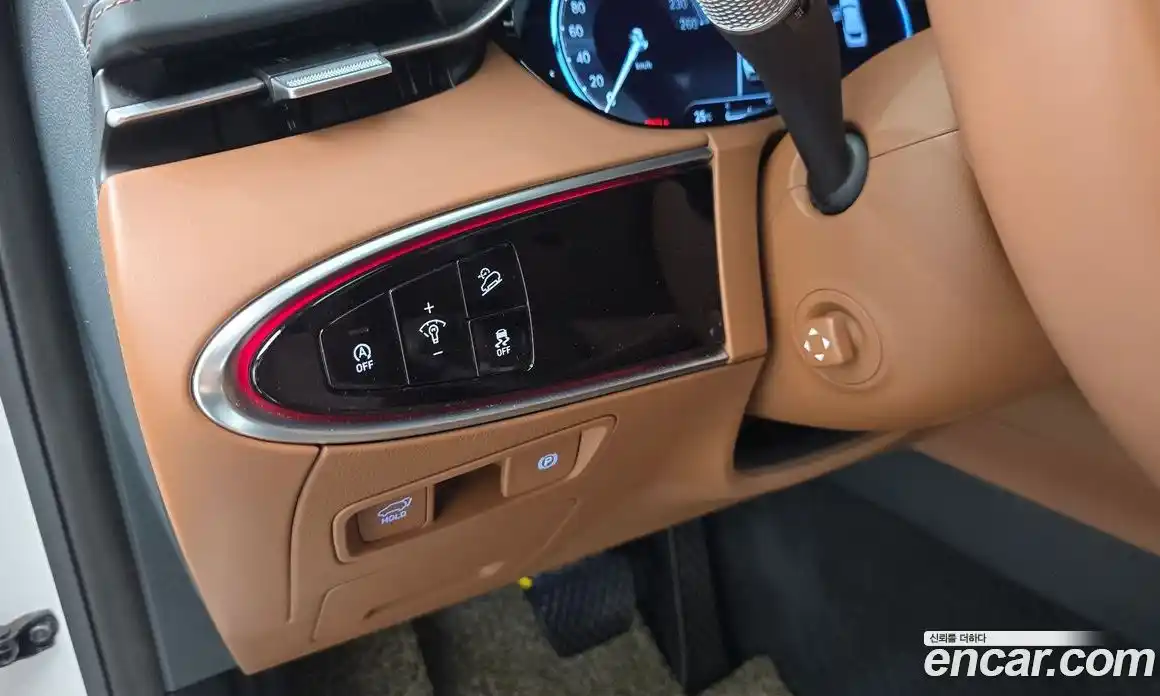 Genesis GV70 2023 2.5 автомат (гидро), фото 14