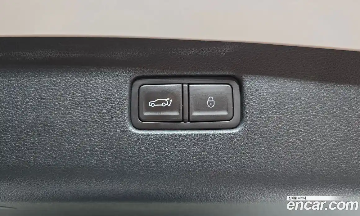 Genesis GV70 2023 2.5 автомат (гидро), фото 20