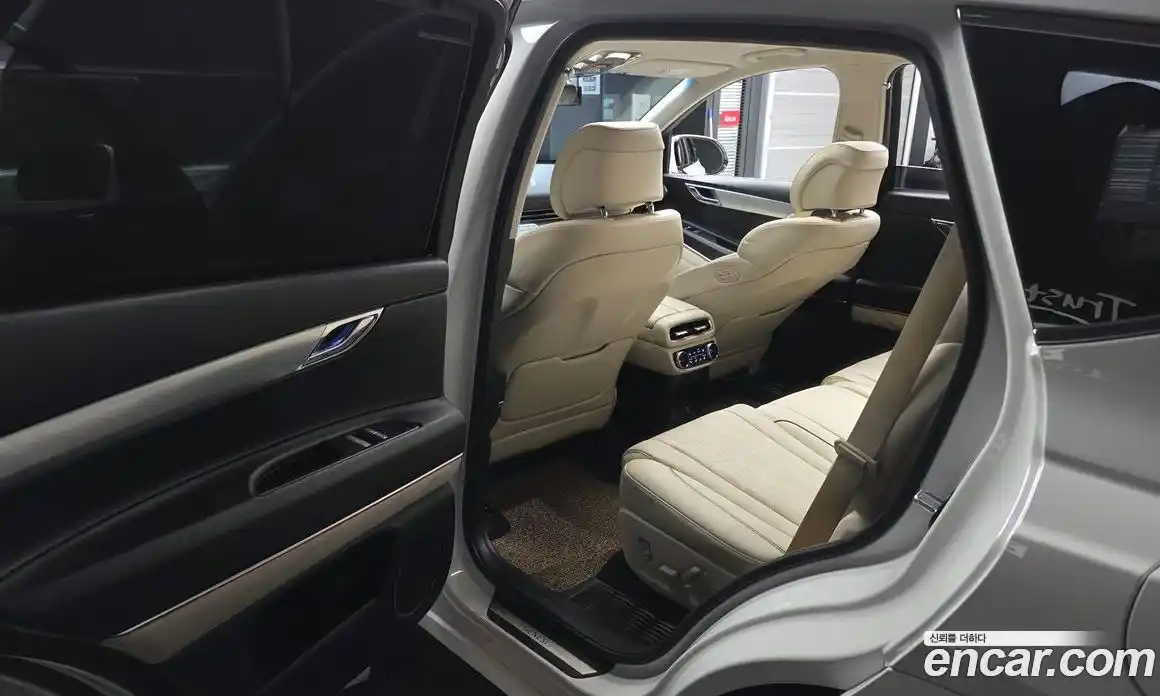 Genesis GV80 2023 2.5 автомат (гидро), фото 11