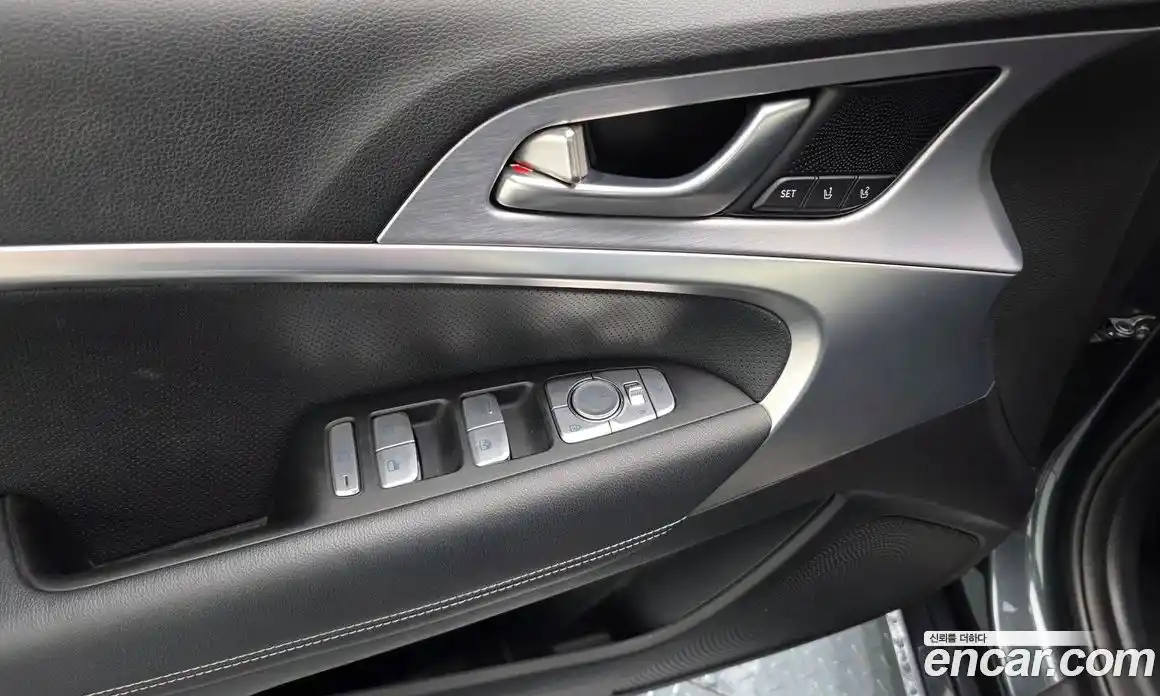Genesis G70 2018 2.0 автомат (гидро), фото 28