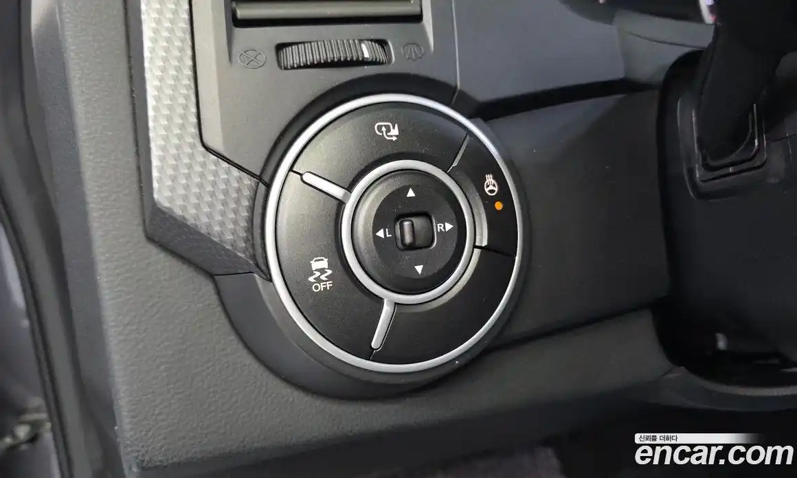 SsangYong Korando 2014 2.0 автомат (гидро), фото 13
