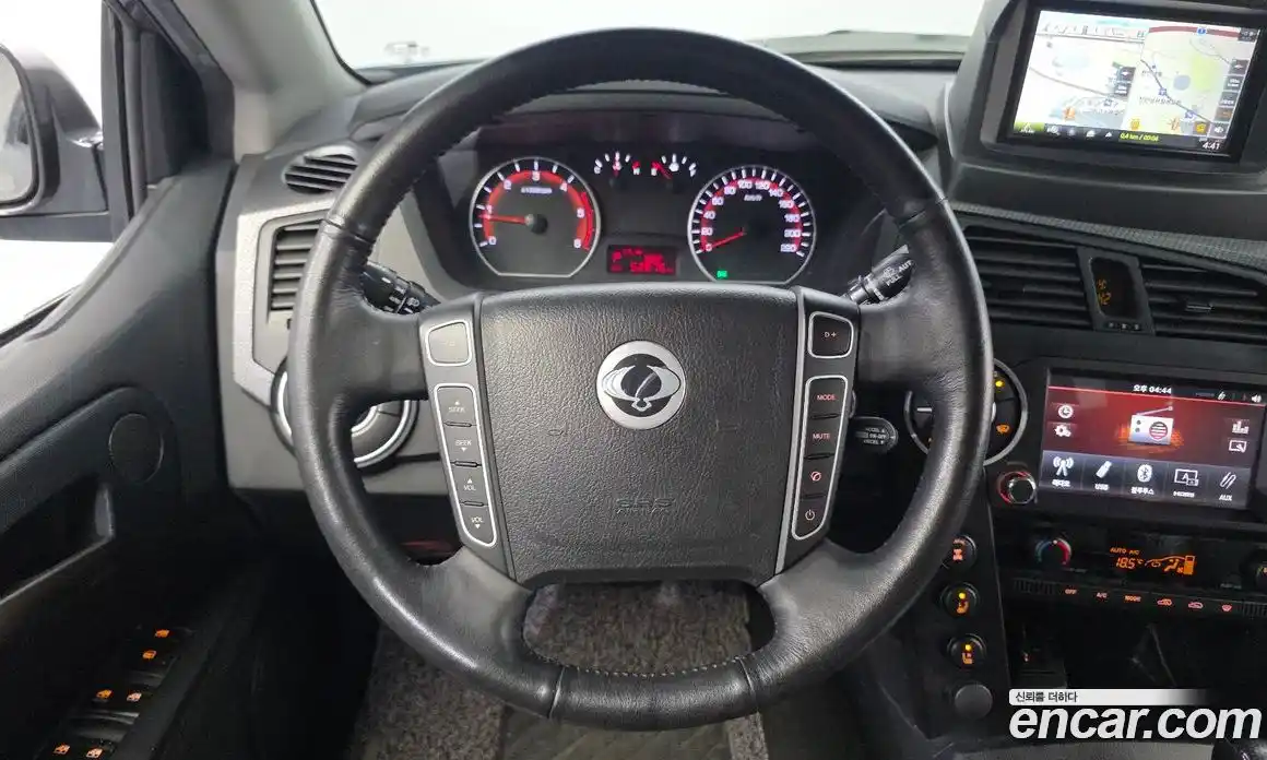 SsangYong Korando 2014 2.0 автомат (гидро), фото 14