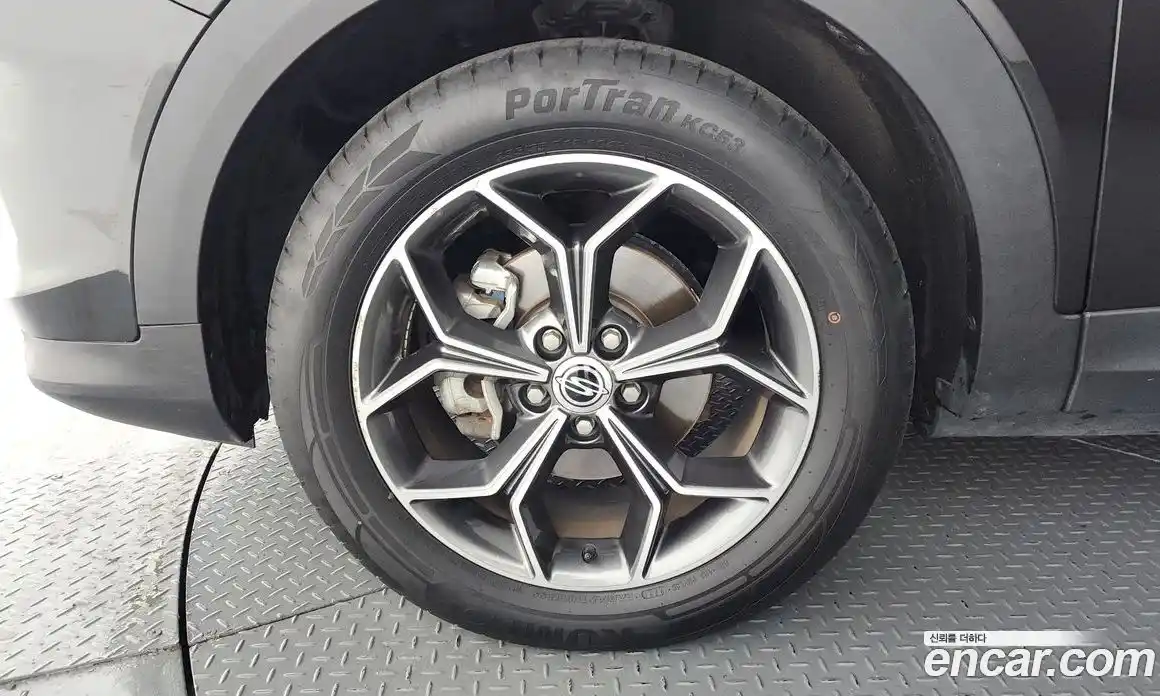 SsangYong Korando 2020 1.6 автомат (гидро), фото 5