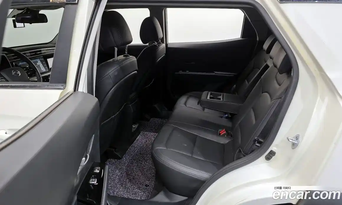 SsangYong Korando 2019 1.5 автомат (гидро), фото 12