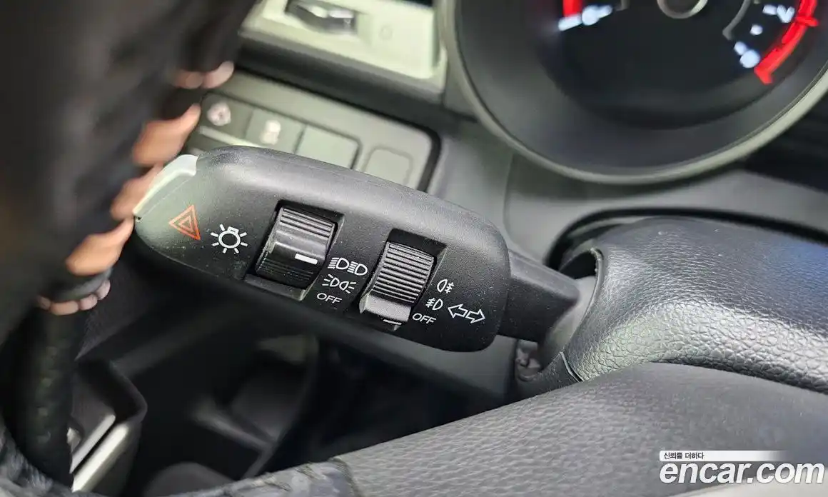 SsangYong TIBOLI 2015 1.6 автомат (гидро), фото 29