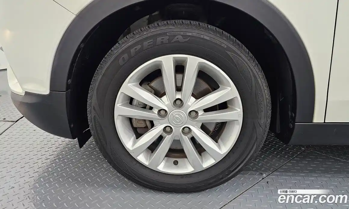 SsangYong TIBOLI 2015 1.6 автомат (гидро), фото 5