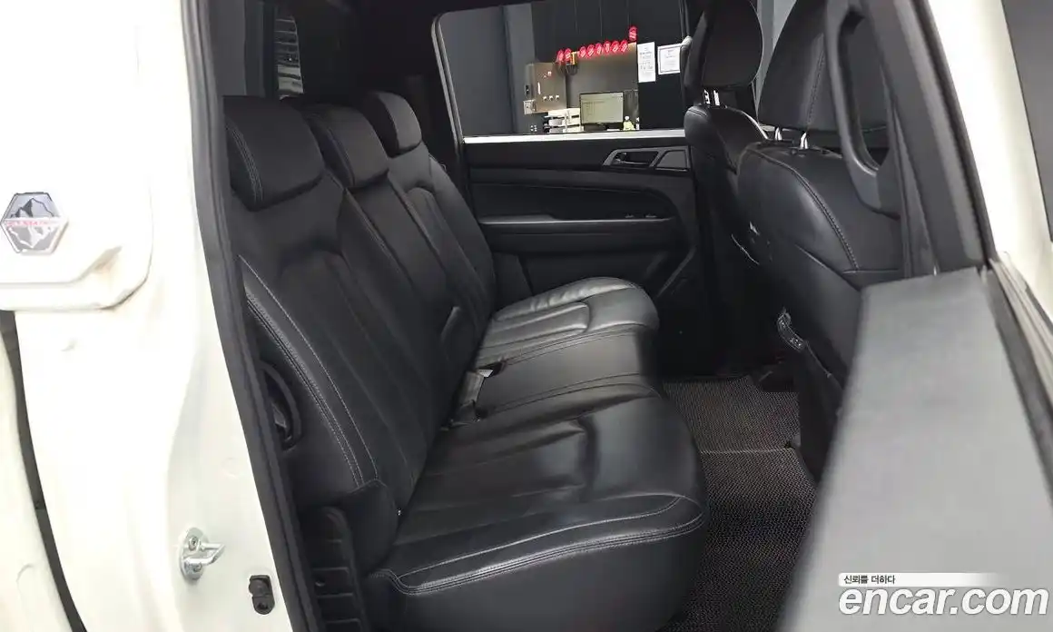 SsangYong Rexton 2022 2.2 автомат (гидро), фото 12