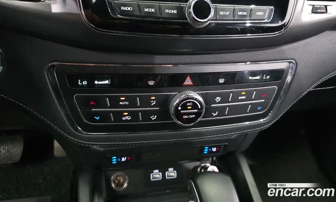SsangYong Rexton 2022 2.2 автомат (гидро), фото 14