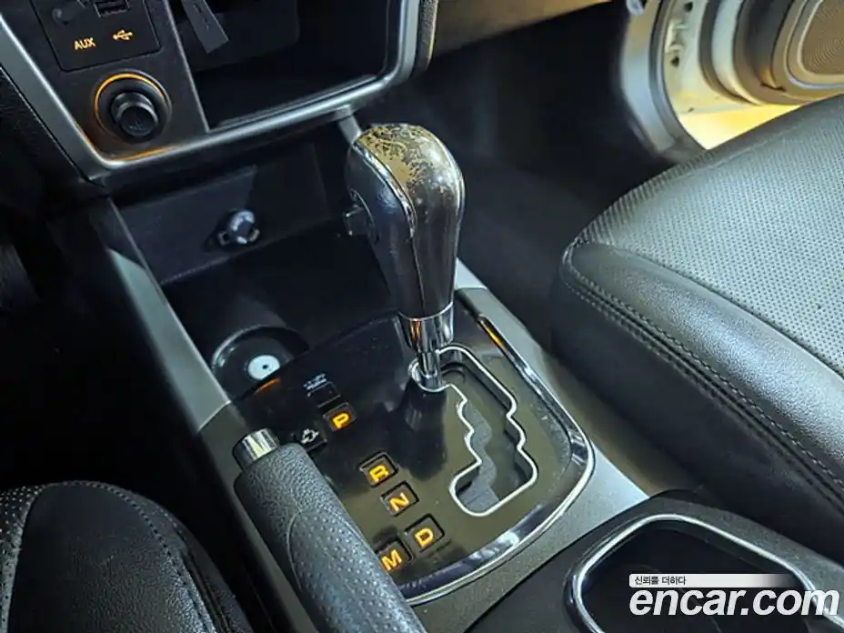 SsangYong Korando 2015 2.2 автомат (гидро), фото 8