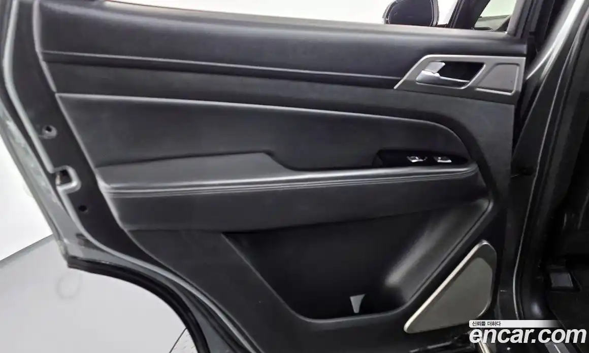 SsangYong Rexton 2019 2.2 автомат (гидро), фото 14