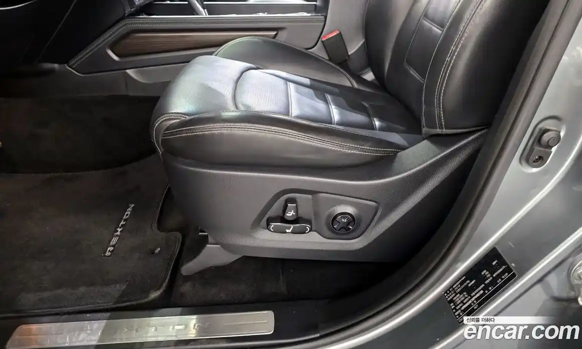 SsangYong Rexton 2019 2.2 автомат (гидро), фото 32