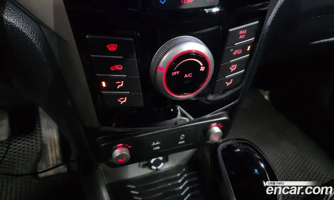 SsangYong TIBOLI 2016 1.6 автомат (гидро), фото 22