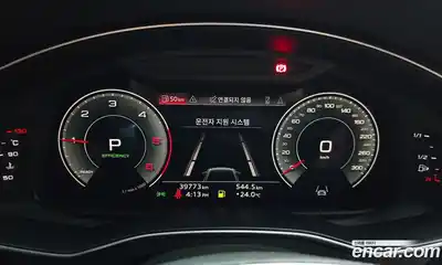 Audi A6 2022 2.0 автомат (гидро), миниатюра 8
