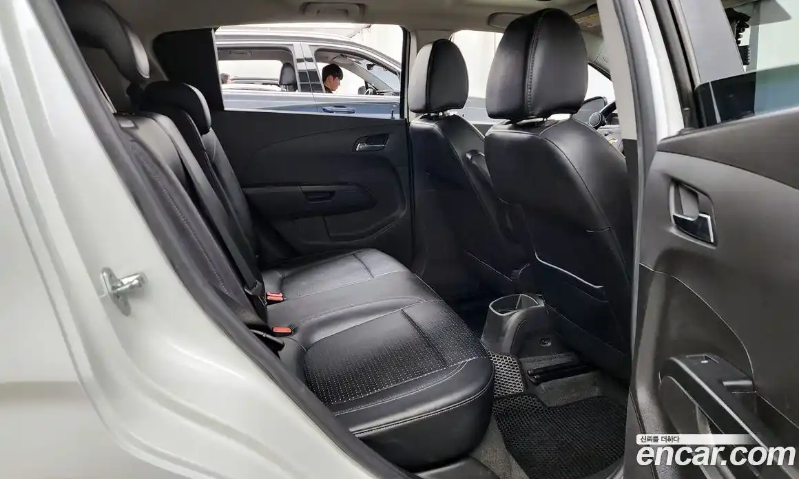 Chevrolet Aveo 2012 1.6 механика, фото 18