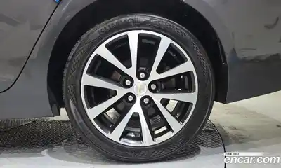 Chevrolet Malibu 2014 2.4 автомат (гидро), миниатюра 7