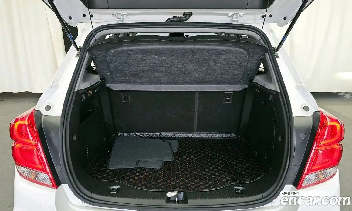 Chevrolet Trax 2019 1.4 автомат (гидро), фото 26