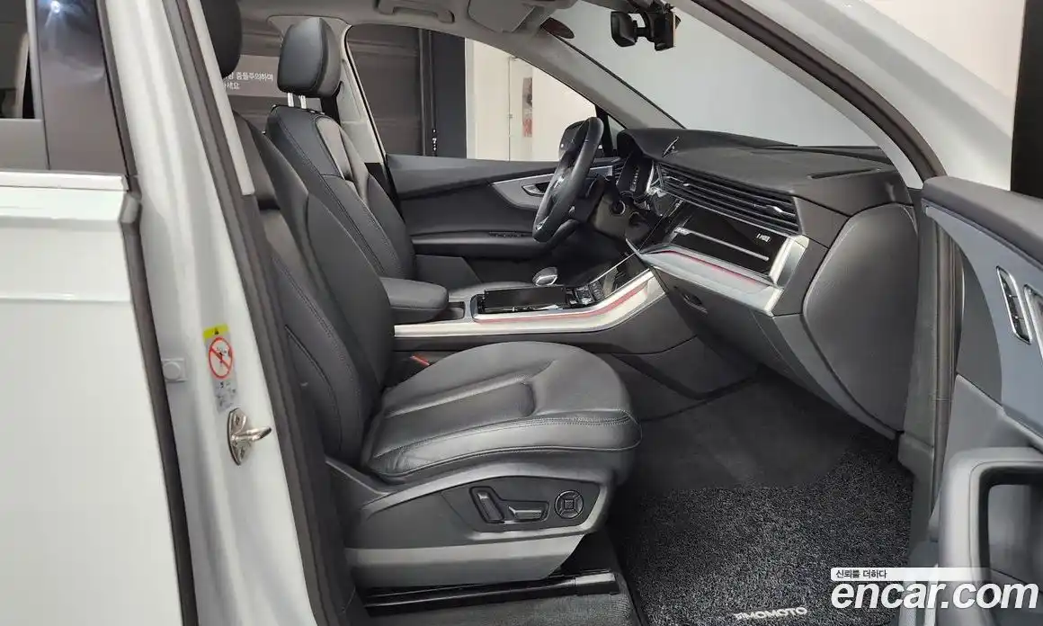 Audi Q7 2020 3.0 автомат (гидро), фото 16