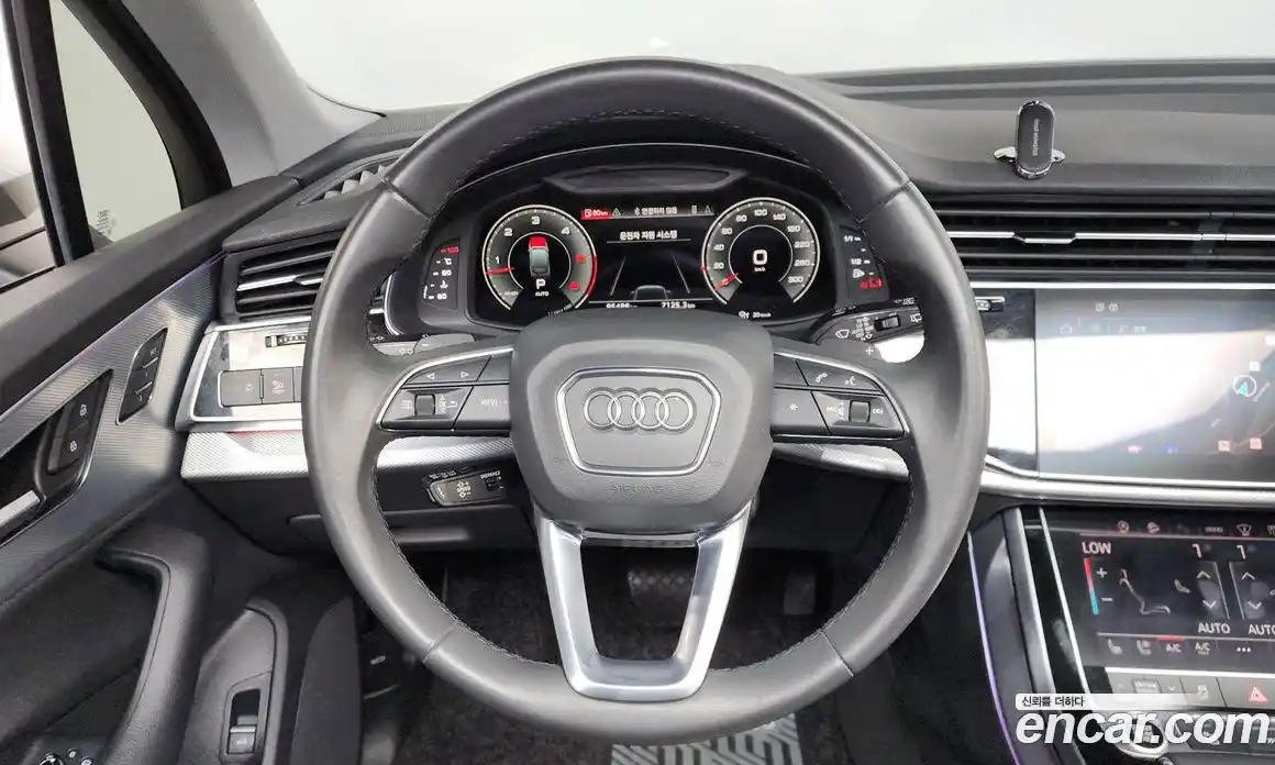 Audi Q7 2020 3.0 автомат (гидро), фото 19