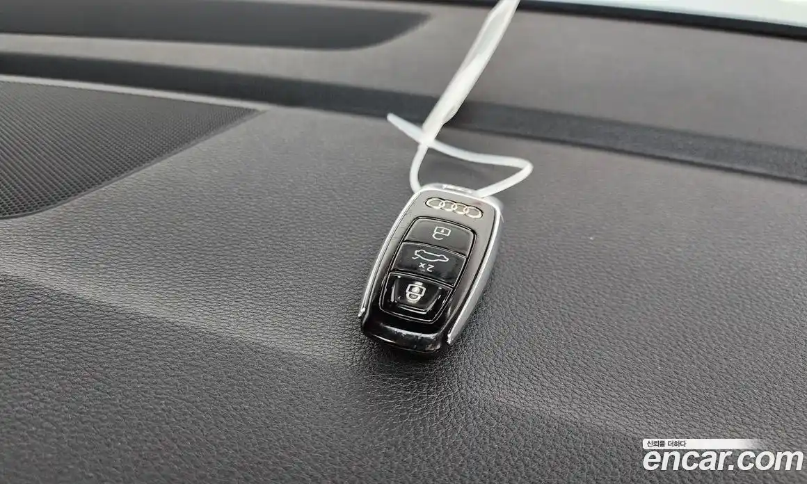 Audi Q7 2020 3.0 автомат (гидро), фото 21