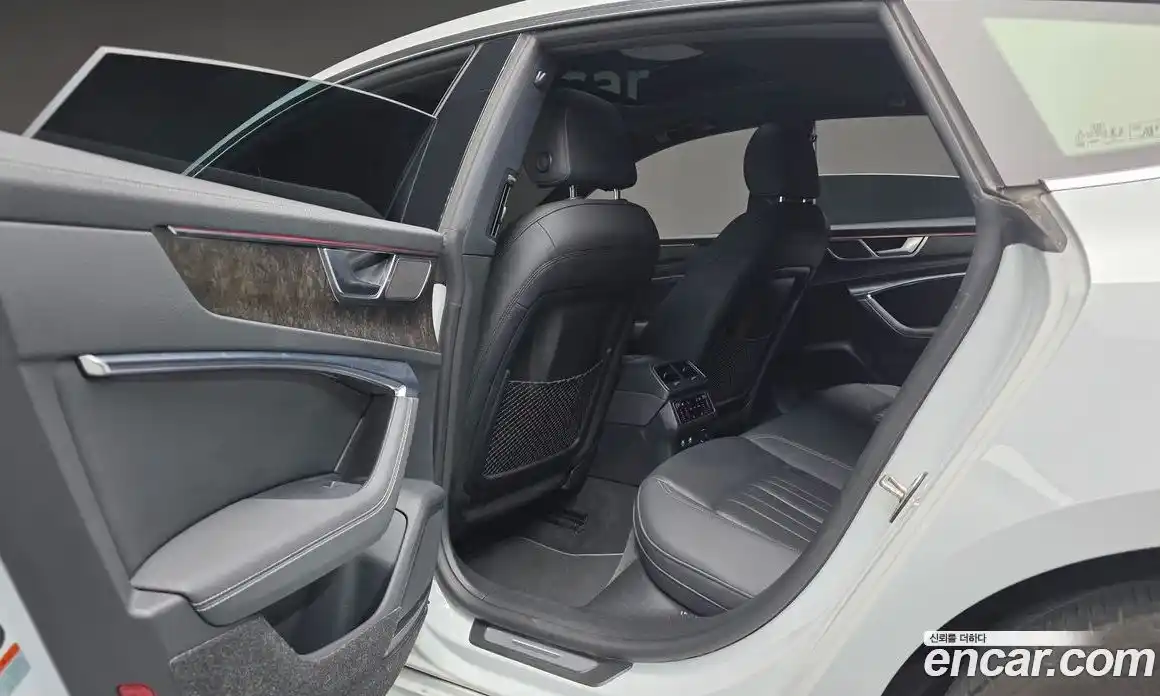 Audi A7 2020 3.0 автомат (гидро), фото 17