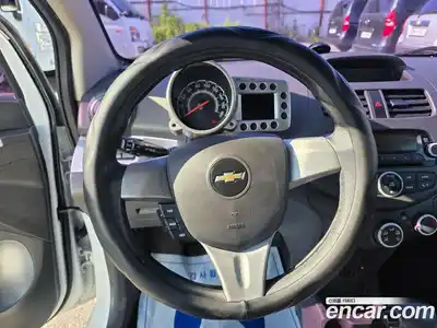 Chevrolet Spark 2013 1.0 автомат (гидро), миниатюра 11