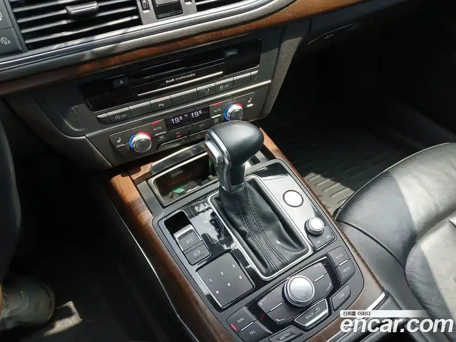 Audi A7 2013 3.0 автомат (гидро), фото 9