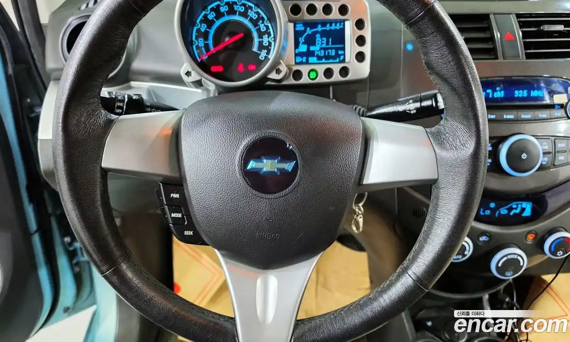 Chevrolet Spark 2012 1.0 механика, фото 10