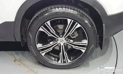 Volvo XC40 2022 2.0 автомат (гидро), миниатюра 7