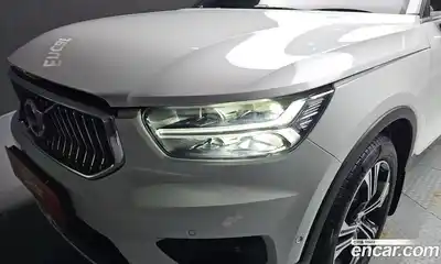 Volvo XC40 2022 2.0 автомат (гидро), миниатюра 8