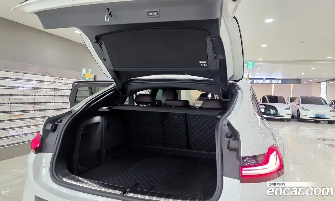 BMW X4 2025 3.0 автомат (гидро), фото 7