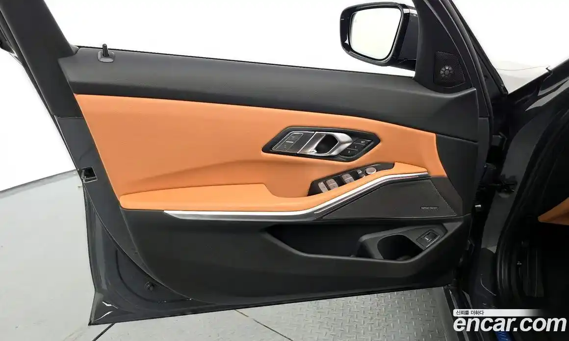 BMW 3 серия 2025 2.0 автомат (гидро), фото 14